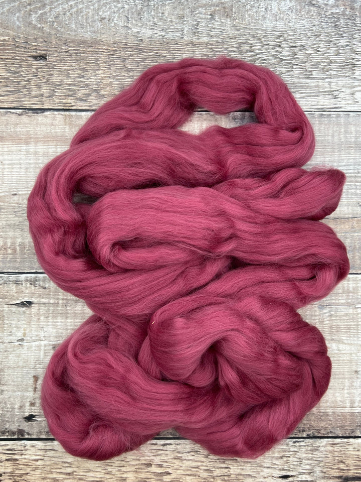 MERINO TOP: Mulberry - FIBRE - Wild Atlantic Yarns