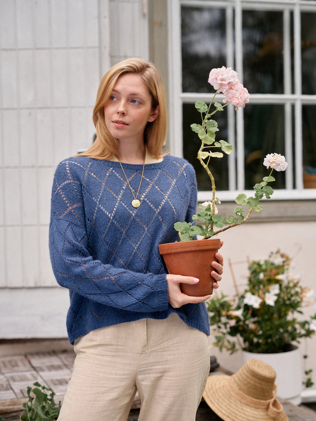 LAINE MAGAZINE ISSUE 29