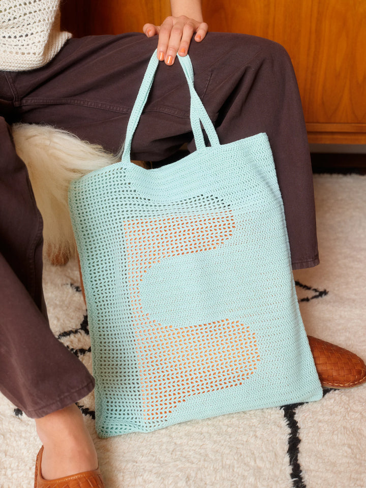 Let’s Crochet! Issue 2 by Laine Publishing