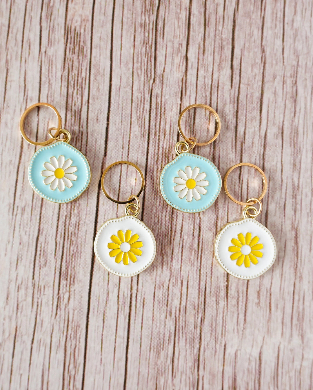 DAISIES STITCH MARKERS