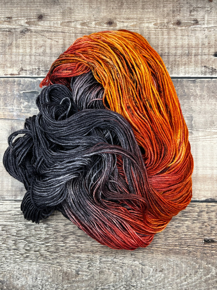 NIAMH (silk/merino) Campfire