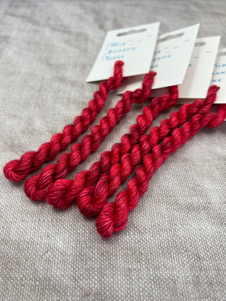 EMBROIDERY THREAD: Winterberry