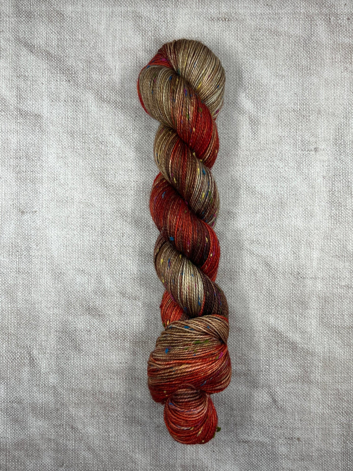 DÚN NA NGALL MULTI 4PLY (TWEED MERINO)