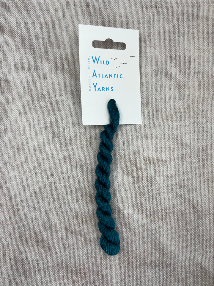 EMBROIDERY THREAD: Mallard