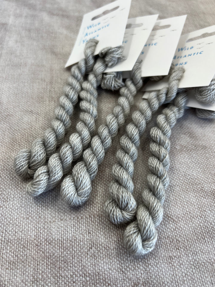 EMBROIDERY THREAD: Quartzite