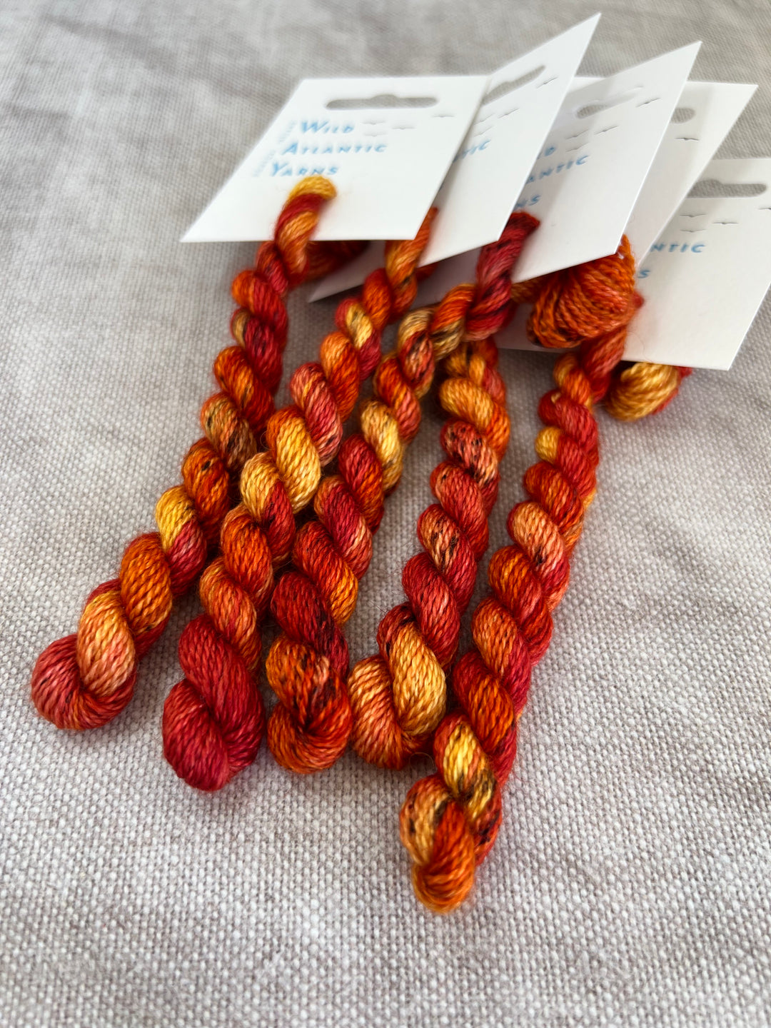 EMBROIDERY THREAD: Maple Leaf