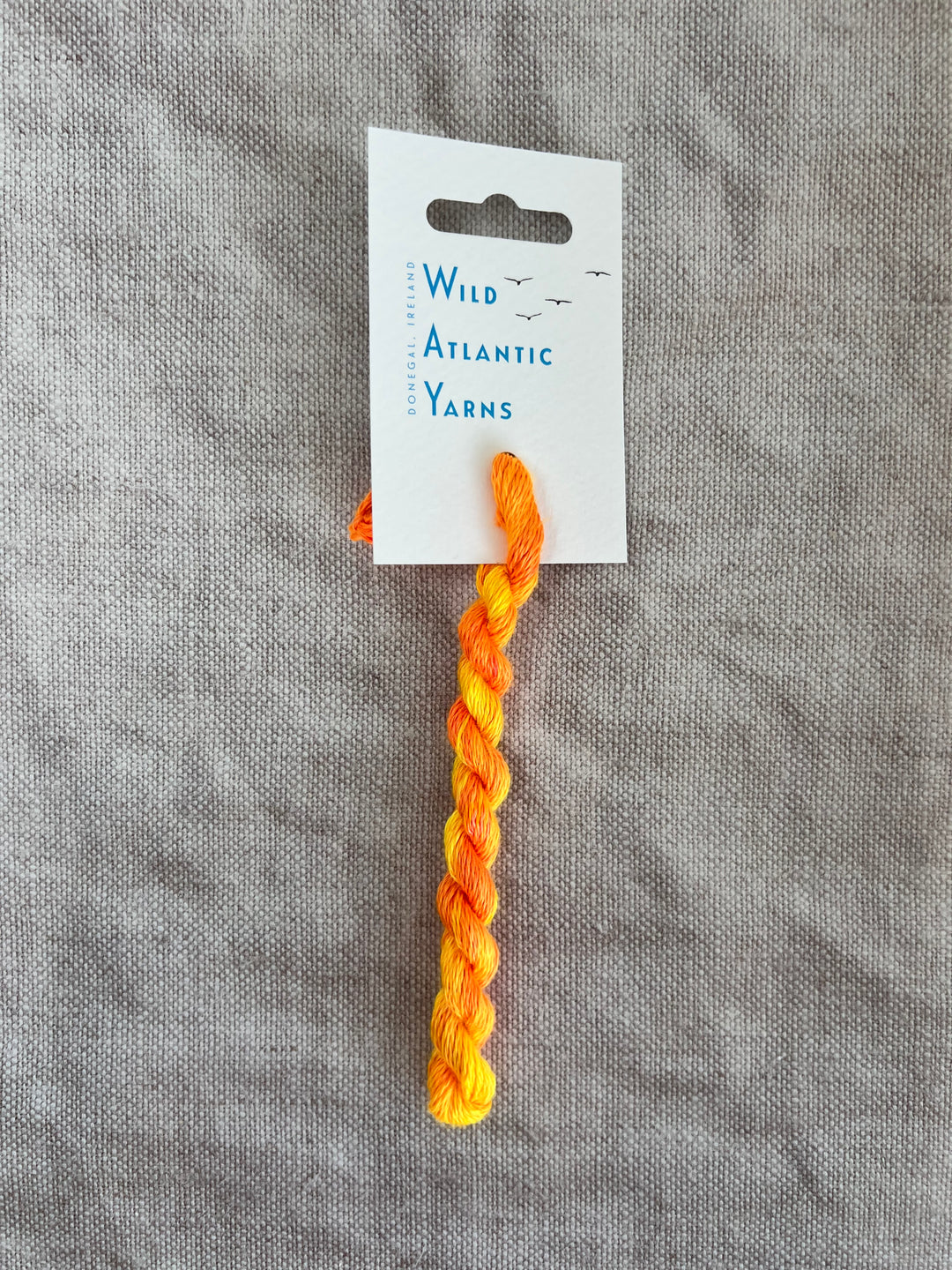 EMBROIDERY THREAD: Phoenix Feather