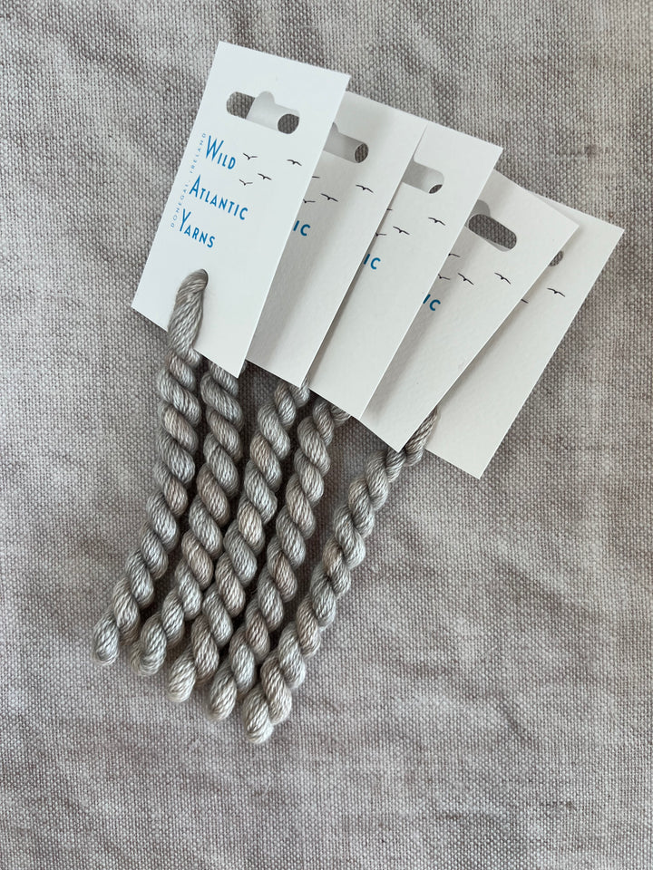EMBROIDERY THREAD: Silver Birch