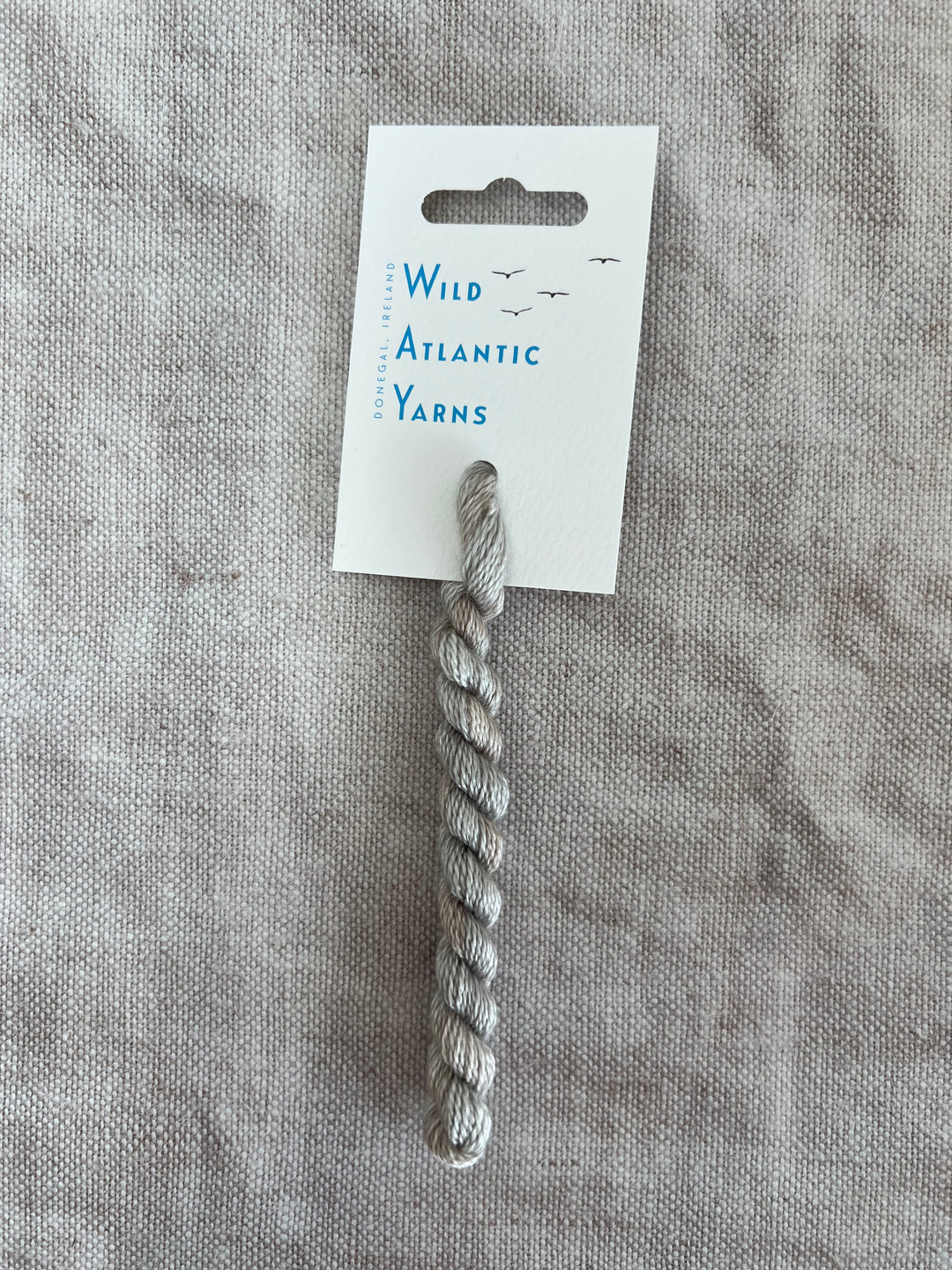 EMBROIDERY THREAD: Silver Birch