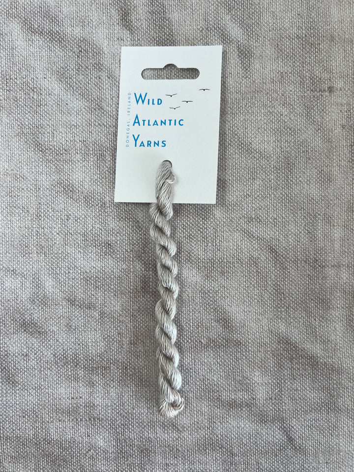 EMBROIDERY THREAD: Silver Birch