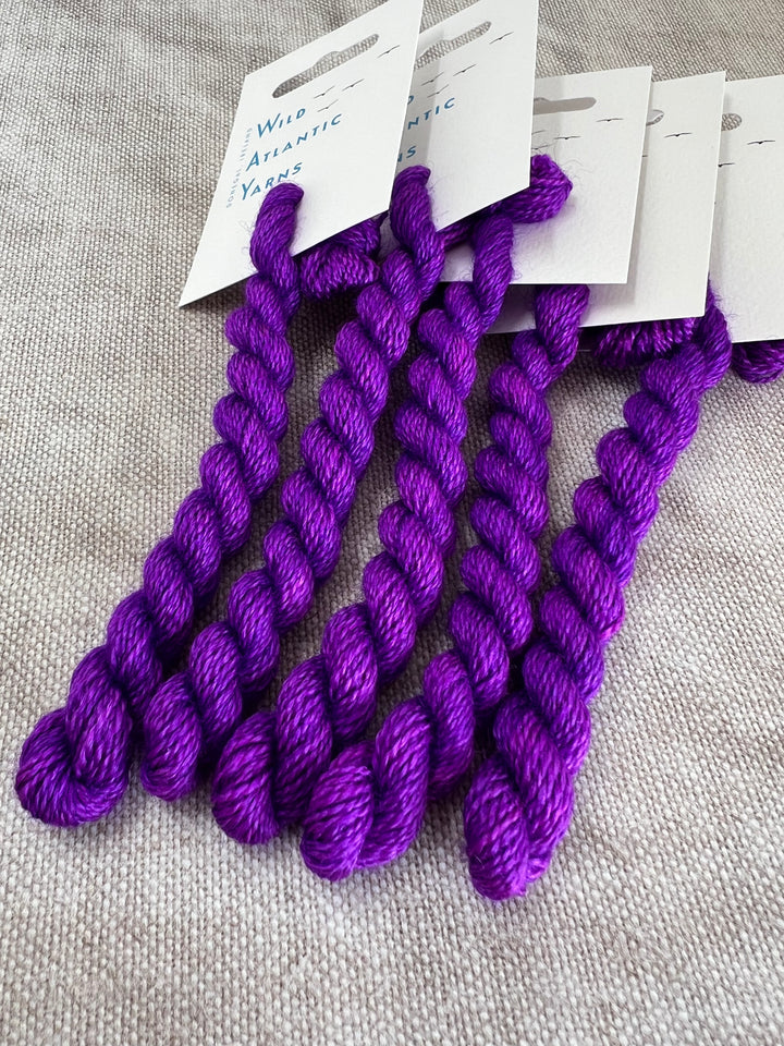 EMBROIDERY THREAD: Nebula