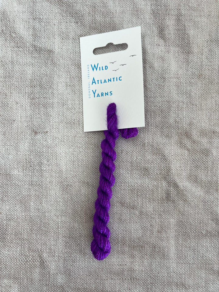 EMBROIDERY THREAD: Nebula