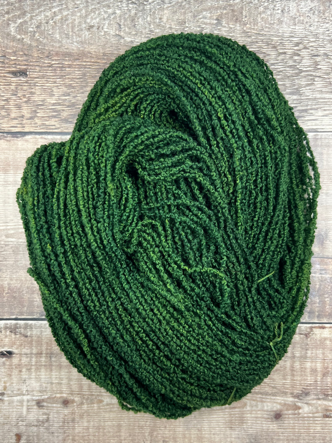 BANBA HAND DYED MERINO BOUCLE YARN - Ivy