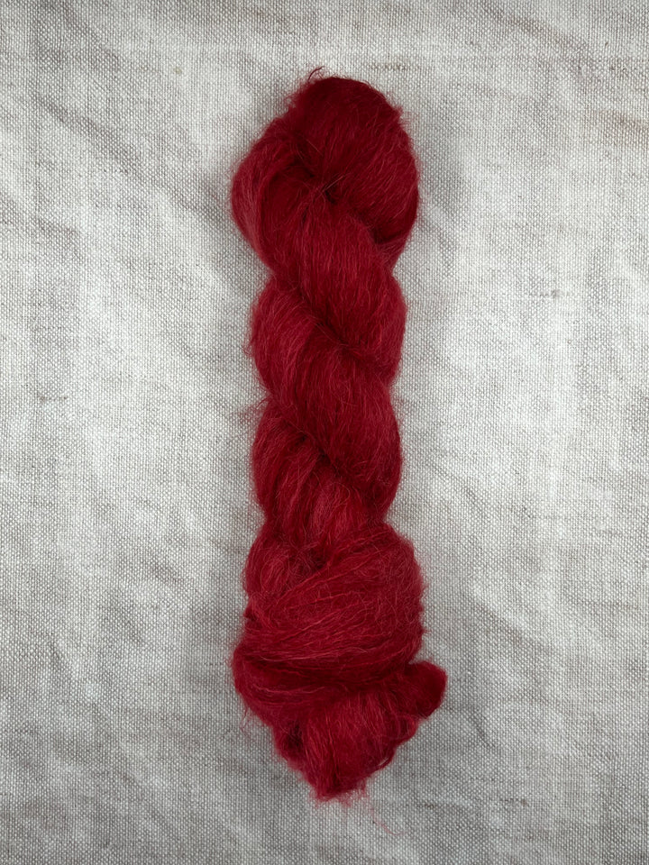 SINANN HAND DYED BRUSHED ALPACA YARN - Fired Brick