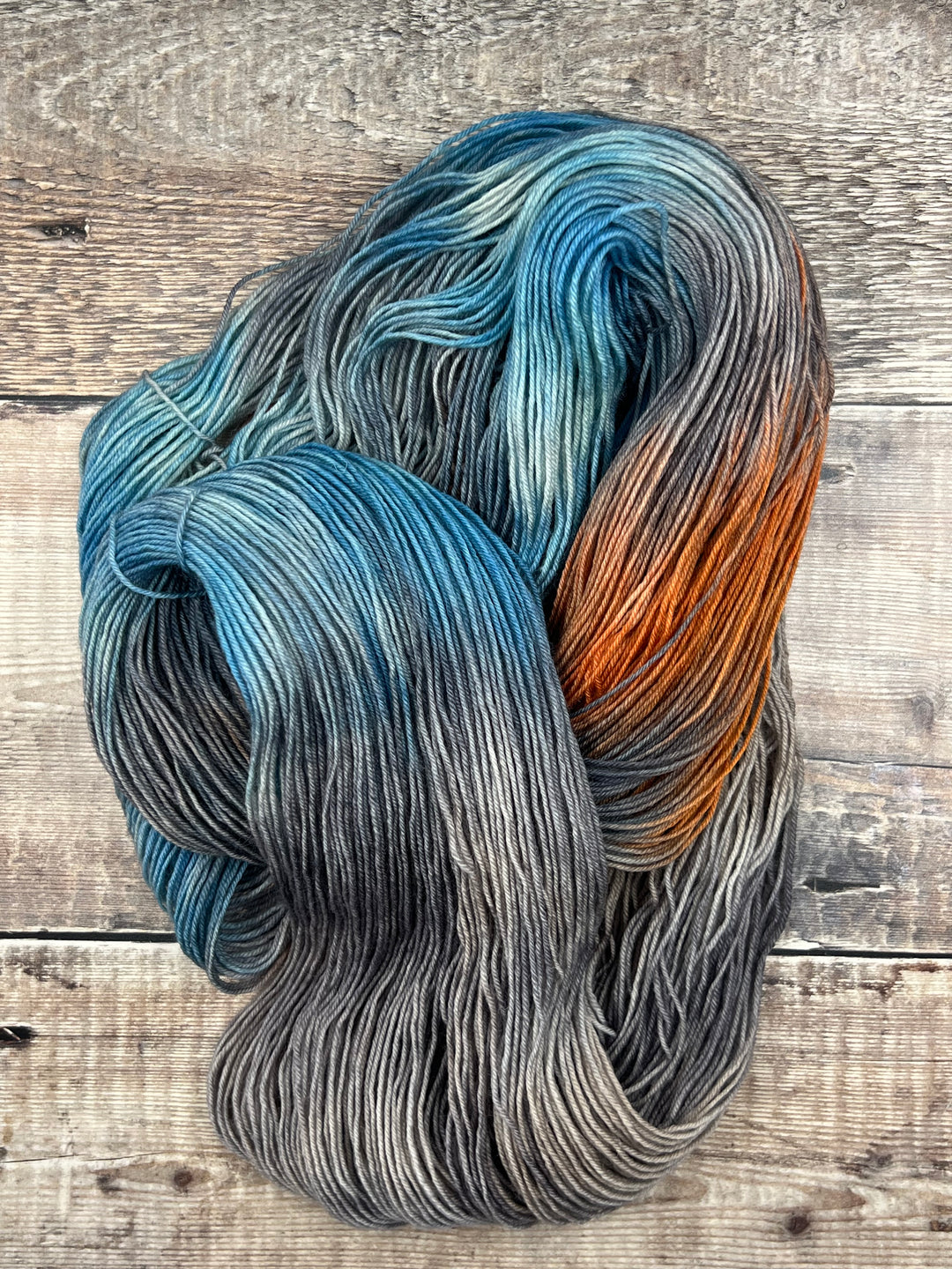 Gráinne Hand Dyed BFL Yarn - Hidden Cove
