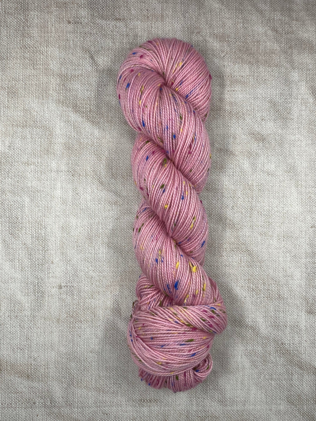 DÚN NA NGALL MULTI 4PLY (SAMPLE SKEIN SALE)