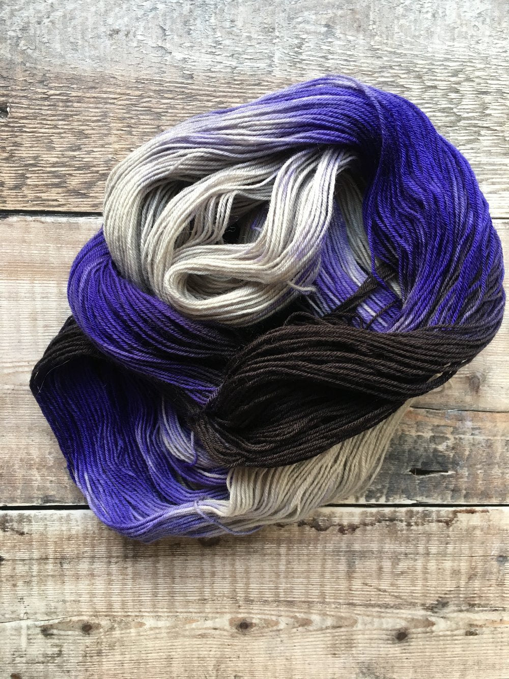 Indie dyed blue faced Leicester wool yarn
