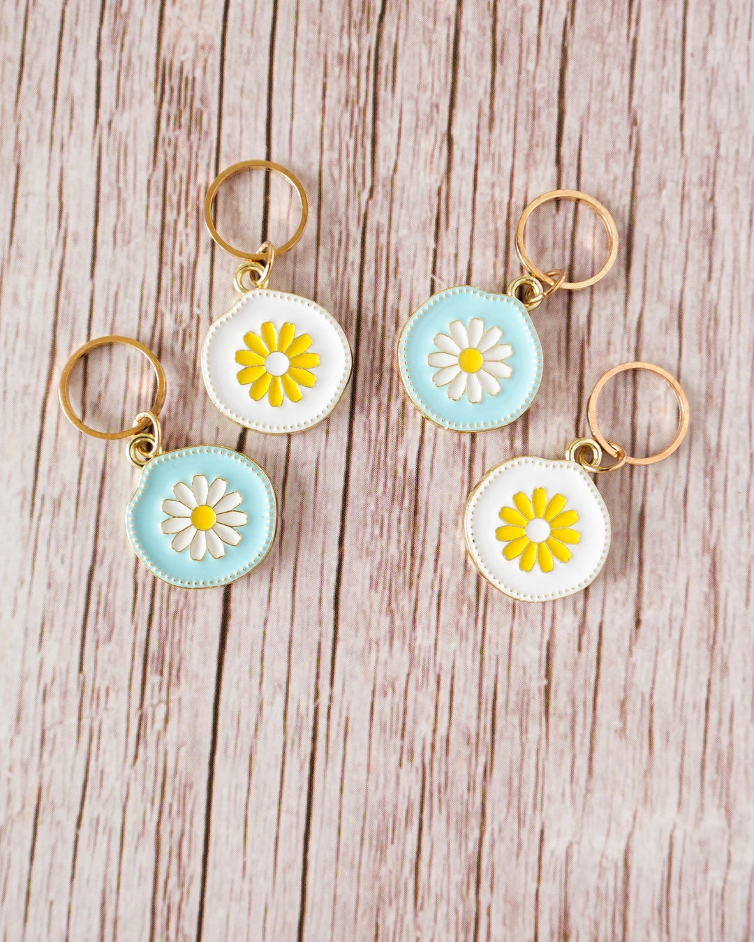 DAISIES STITCH MARKERS