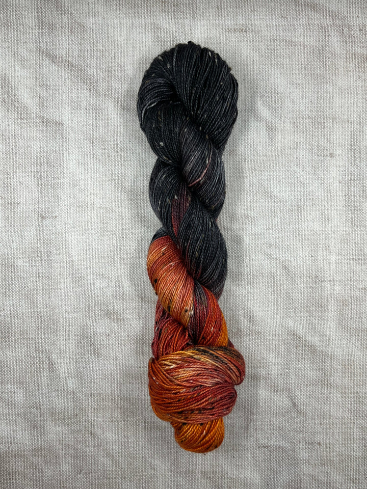 DÚN NA NGALL: Campfire - YARN - Wild Atlantic Yarns