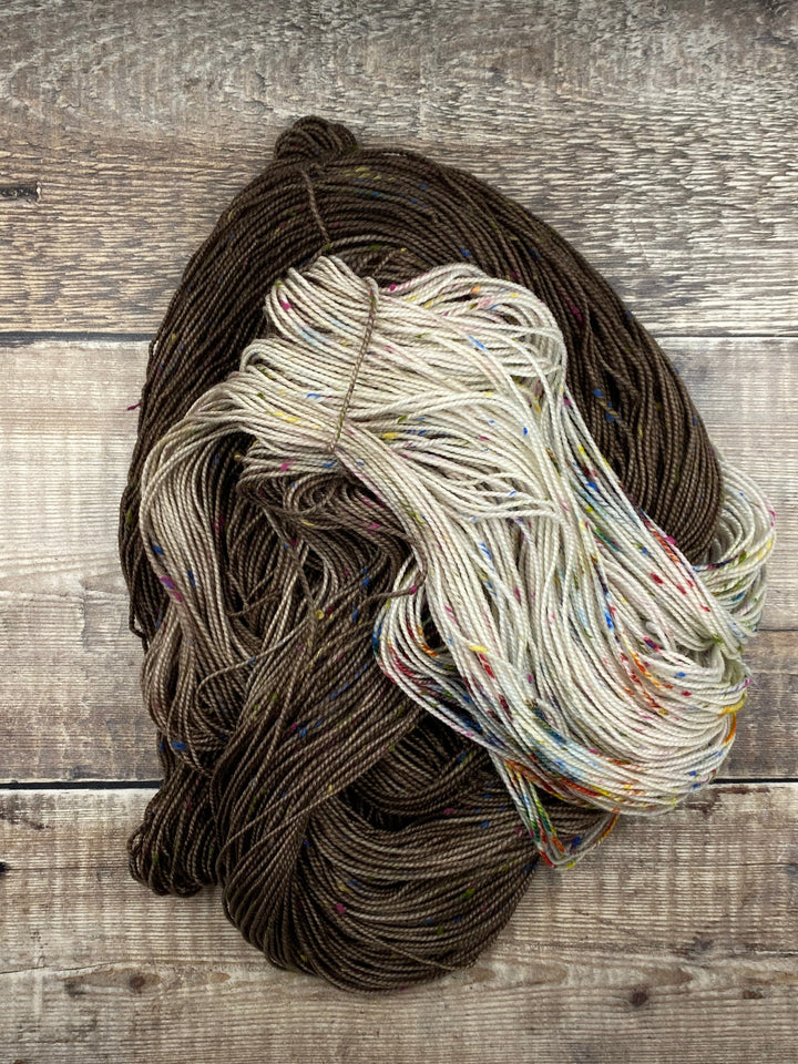 DÚN NA NGALL MULTI: Gingerbread House - YARN - Wild Atlantic Yarns