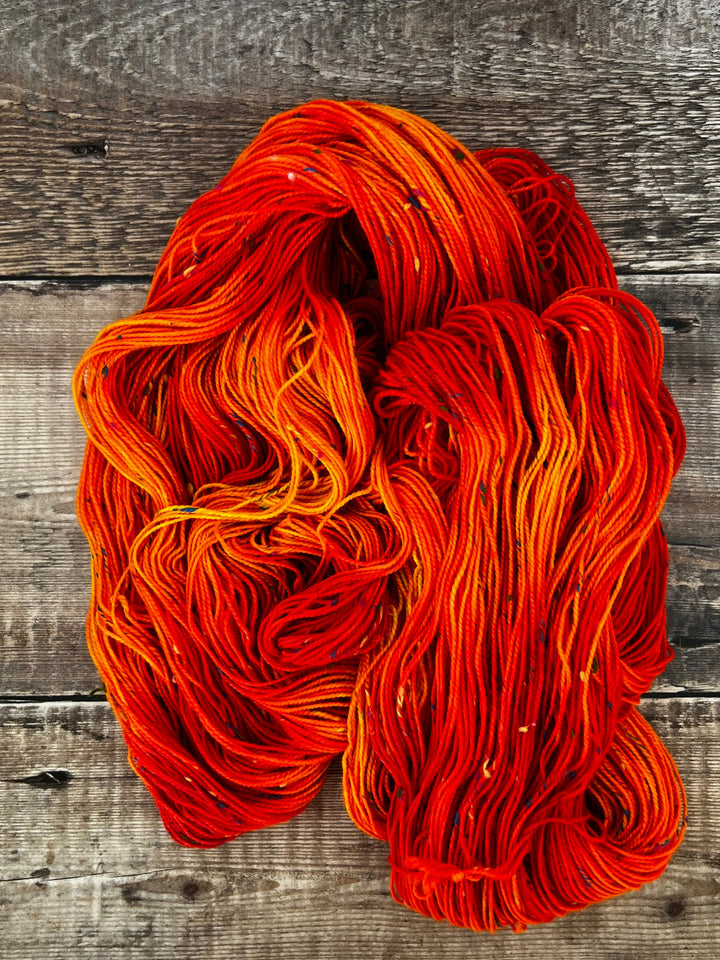 DÚN NA NGALL MULTI: Phoenix Feather - YARN - Wild Atlantic Yarns