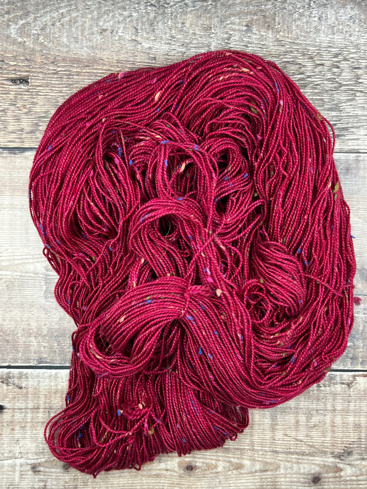 DÚN NA NGALL MULTI: Very Berry - YARN - Wild Atlantic Yarns