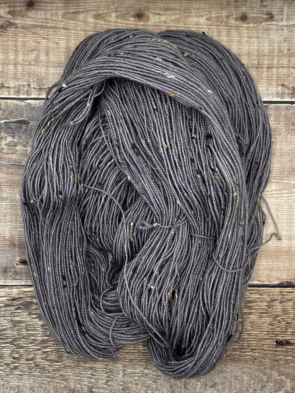 DÚN NA NGALL: Pebble - YARN - Wild Atlantic Yarns