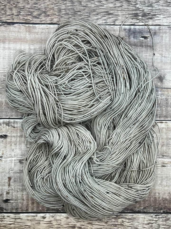 DÚN NA NGALL: Silver Birch - YARN - Wild Atlantic Yarns