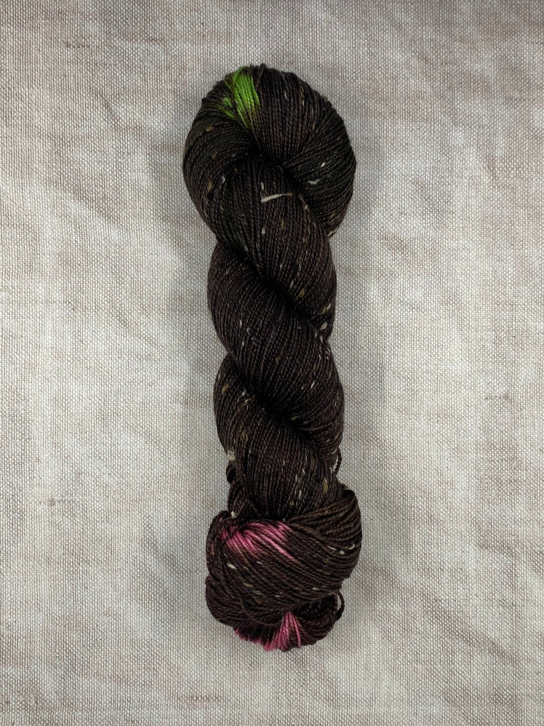 DÚN NA NGALL SOCK (BFL TWEED) - YARN - Wild Atlantic Yarns
