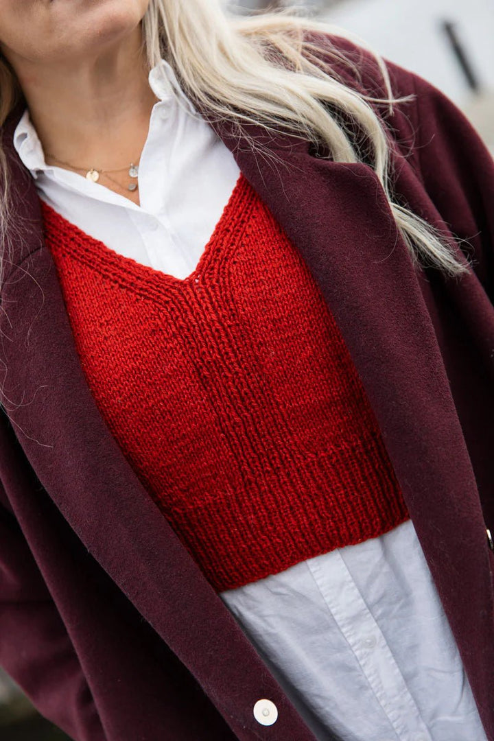 Everyday Knits: Easy Wardrobe Essentials by Paula Narkiniemi - BOOKS - Wild Atlantic Yarns