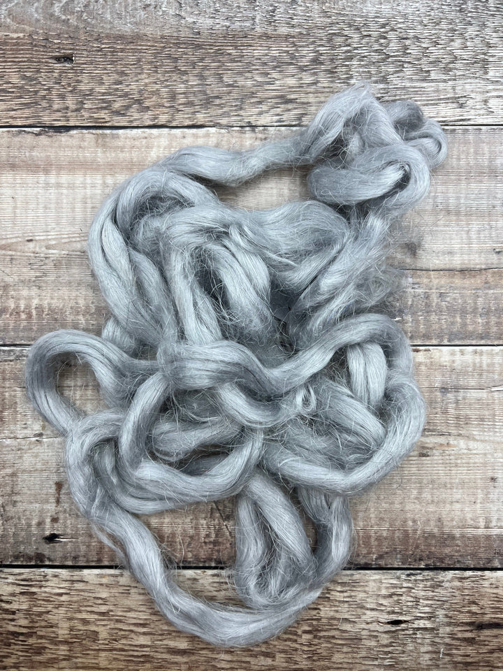 FLAX (LINEN) TOP: SILVER - FIBRE - Wild Atlantic Yarns