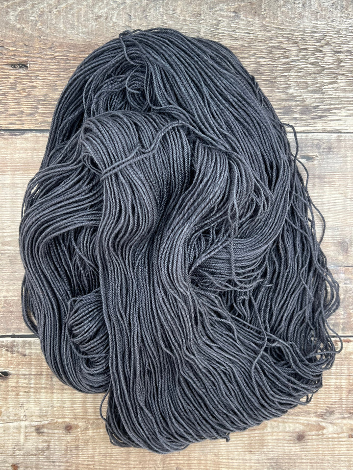 GRÁINNE: Charcoal - YARN - Wild Atlantic Yarns