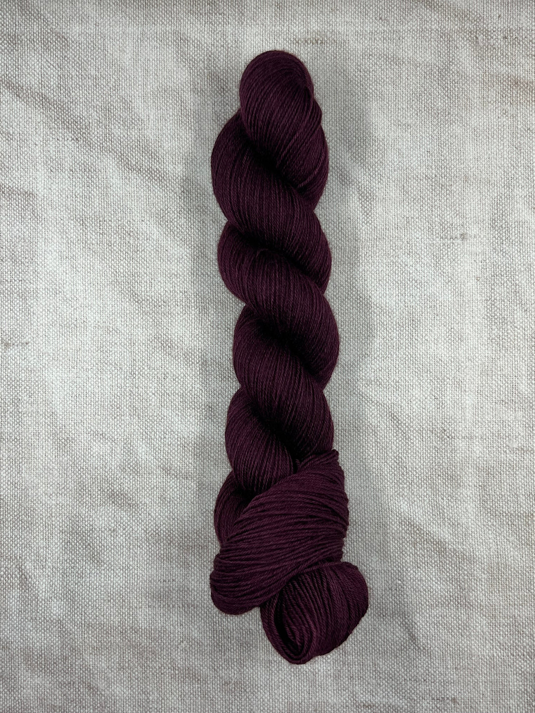 Gráinne Hand Dyed BFL Yarn - Mulberry - YARN - Wild Atlantic Yarns