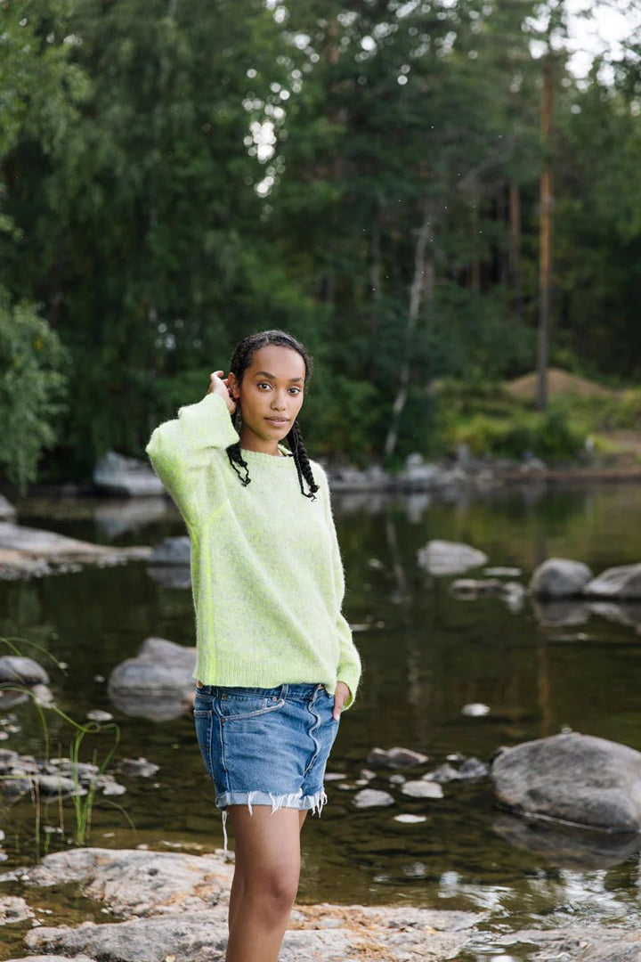 LAINE MAGAZINE ISSUE 25 - BOOKS - Wild Atlantic Yarns