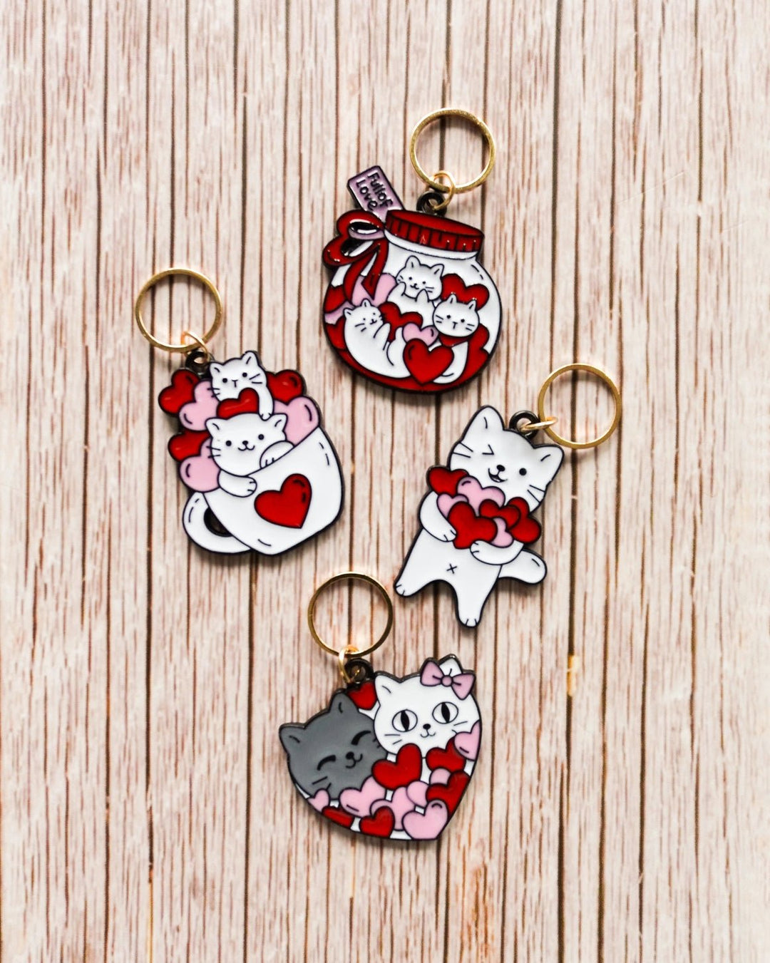 LOVE HEART CATS STITCH MARKERS - ACCESSORIES - Wild Atlantic Yarns