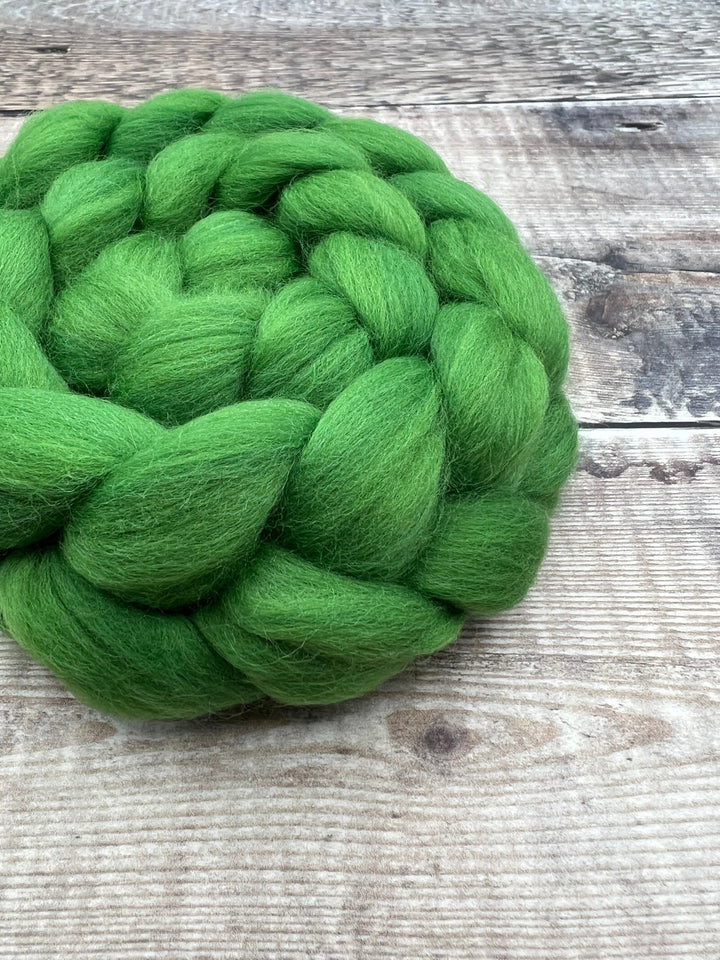 MERINO TOP: Fern - FIBRE - Wild Atlantic Yarns