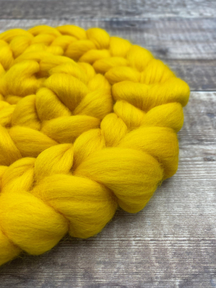 MERINO TOP: Mountain Primrose - FIBRE - Wild Atlantic Yarns