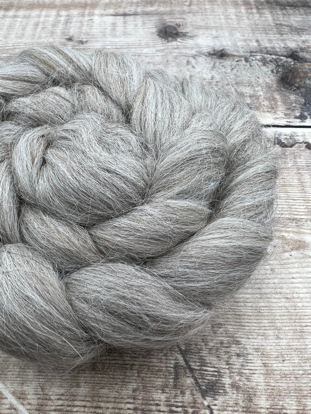 NATURAL BABY ALPACA TOP: GREY - FIBRE - Wild Atlantic Yarns