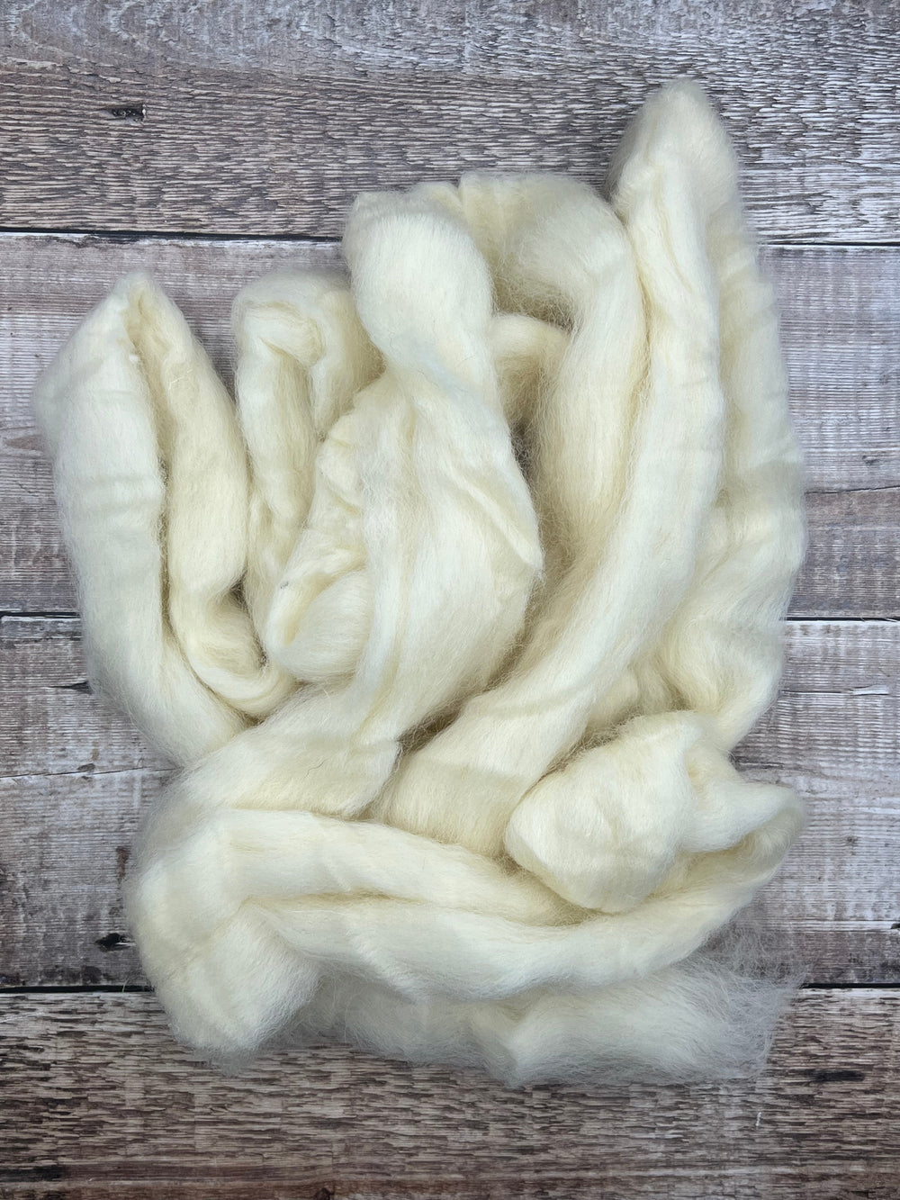 NATURAL FINNISH TOP: WHITE - FIBRE - Wild Atlantic Yarns