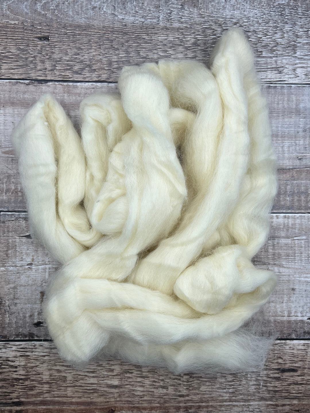 NATURAL FINNISH TOP: WHITE - FIBRE - Wild Atlantic Yarns