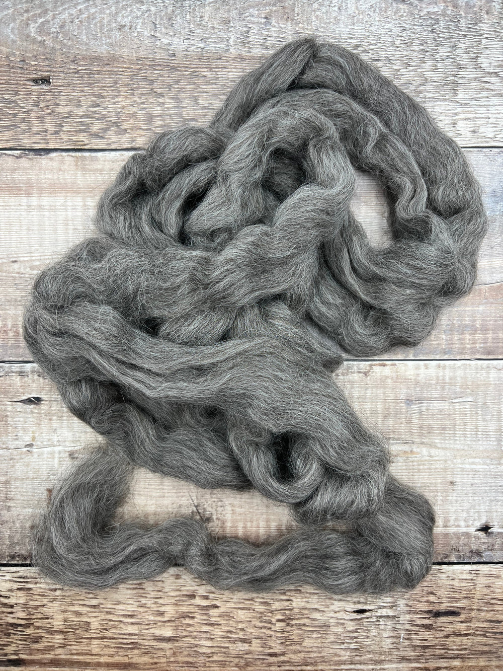 NATURAL ICELANDIC TOP: DARK GREY - FIBRE - Wild Atlantic Yarns