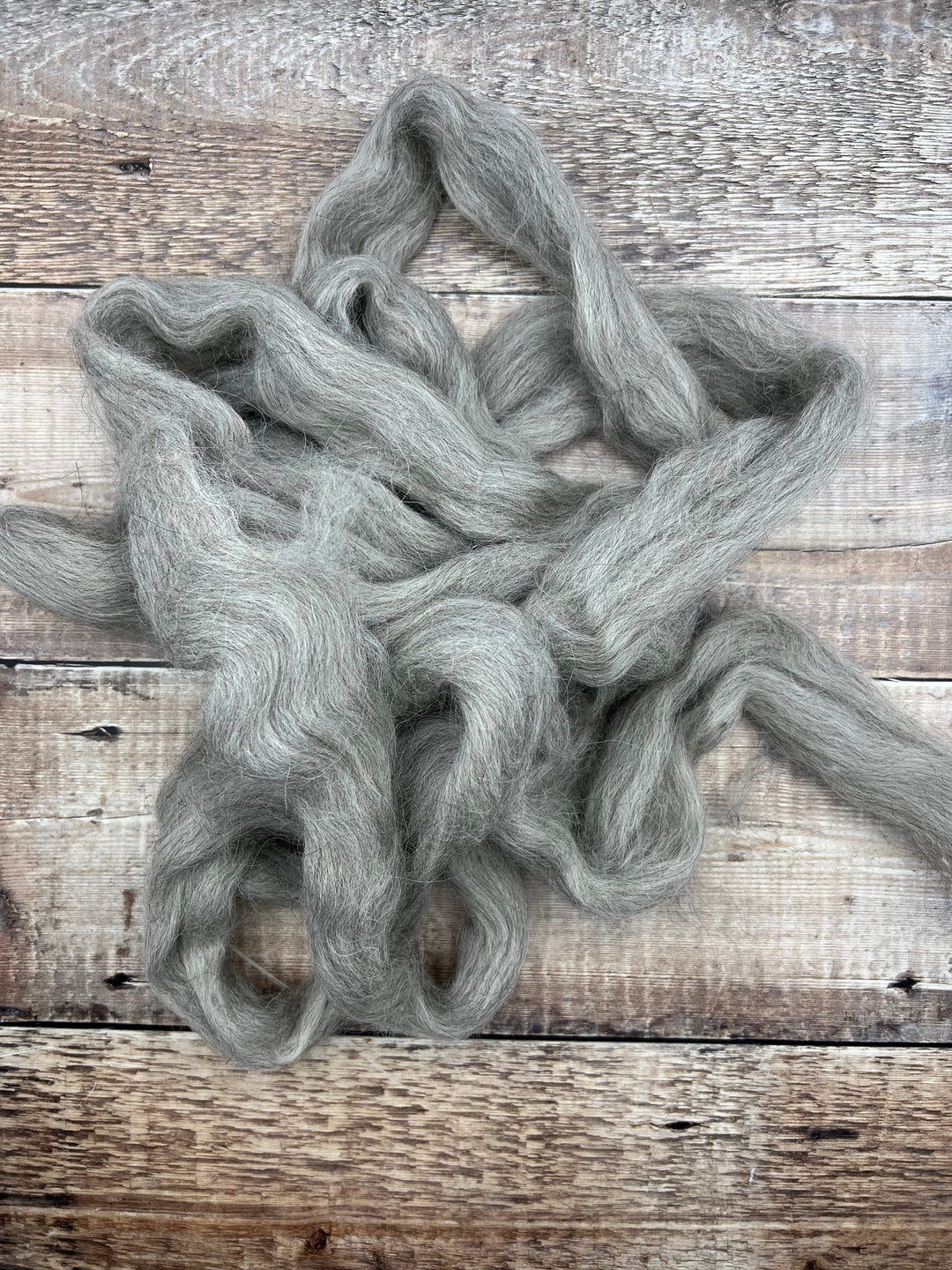 NATURAL ICELANDIC TOP: MID GREY - FIBRE - Wild Atlantic Yarns