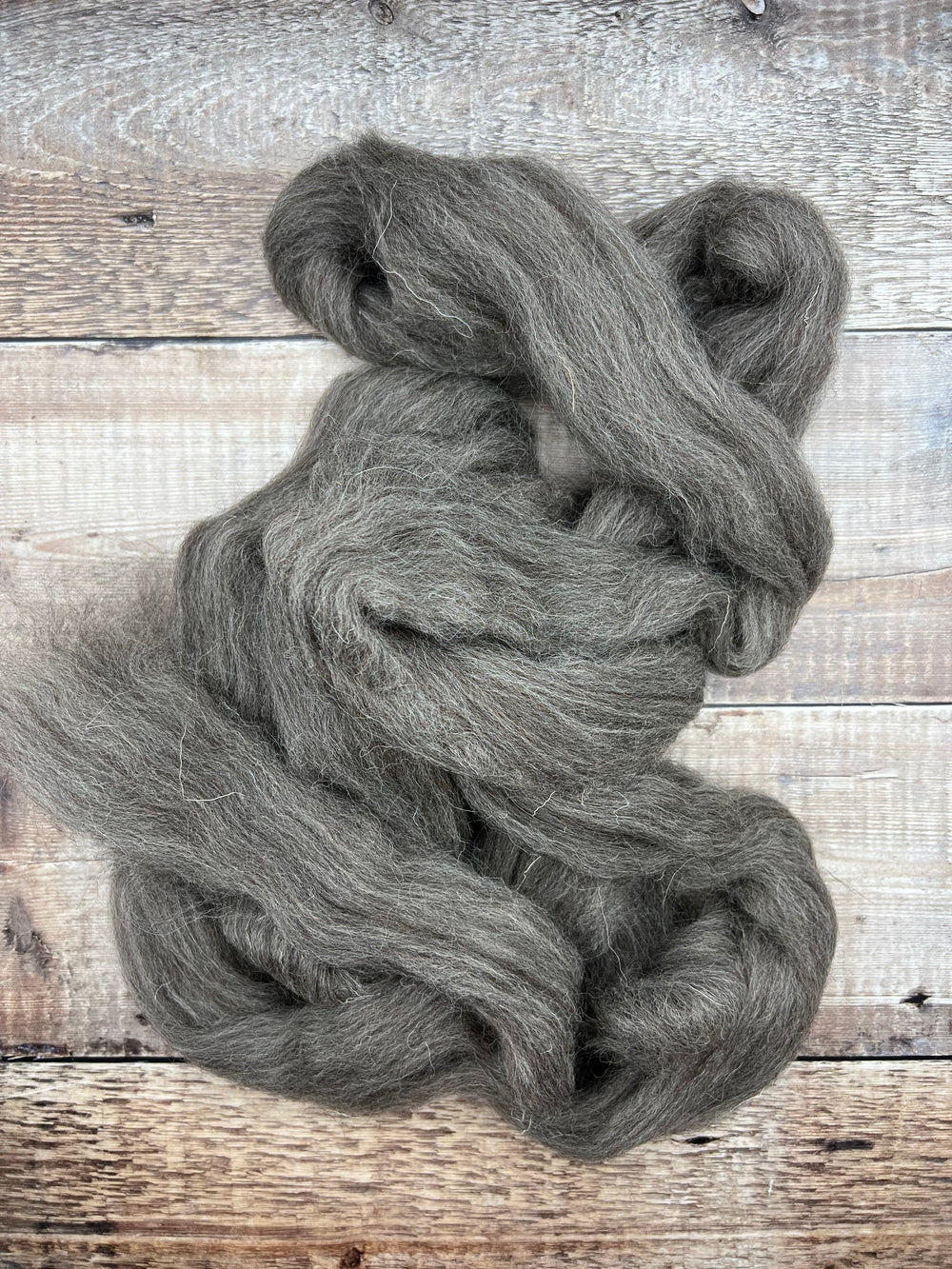 NATURAL JACOB TOP: GREY - FIBRE - Wild Atlantic Yarns