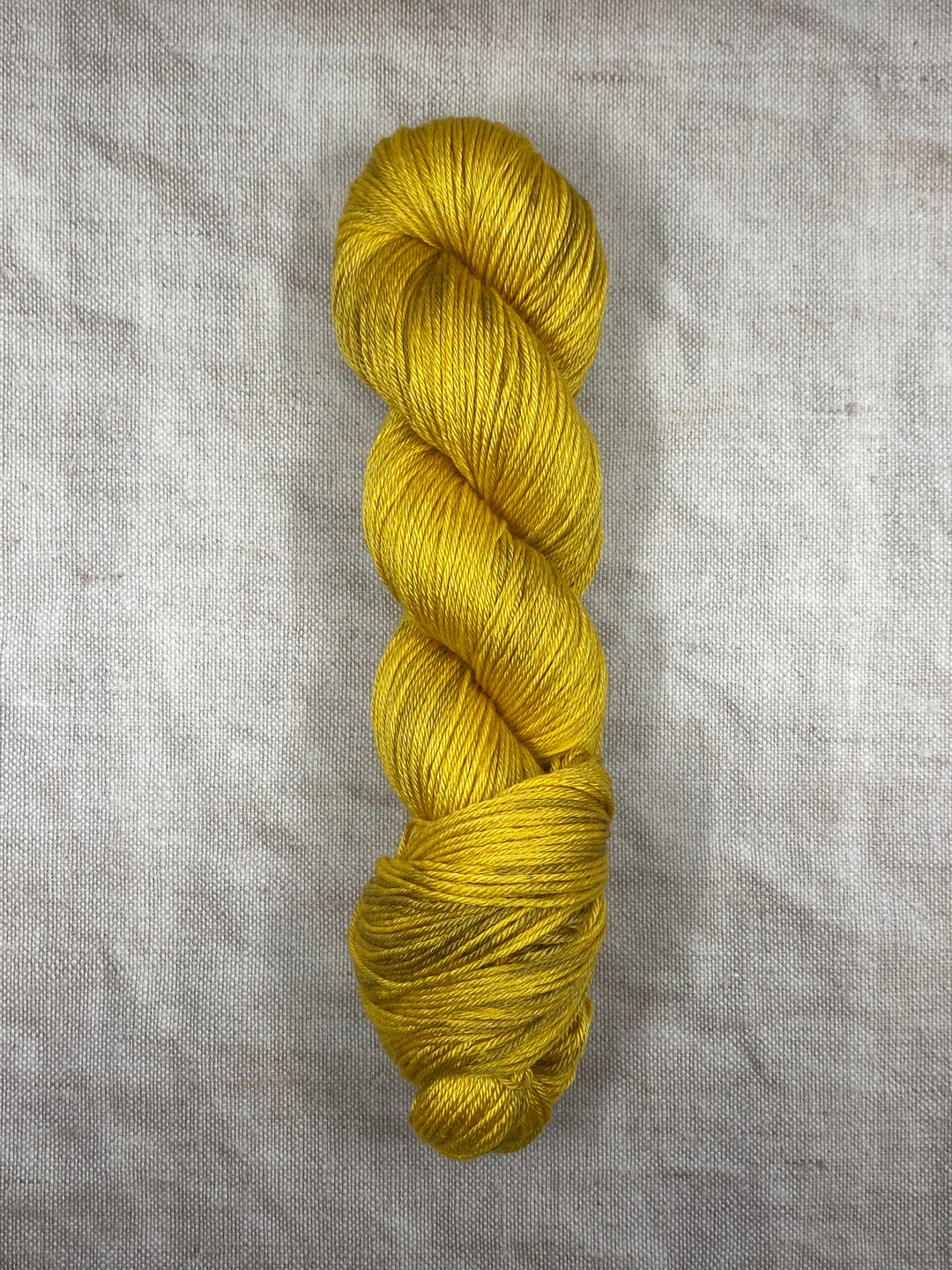 NIAMH: Honeycomb - YARN - Wild Atlantic Yarns