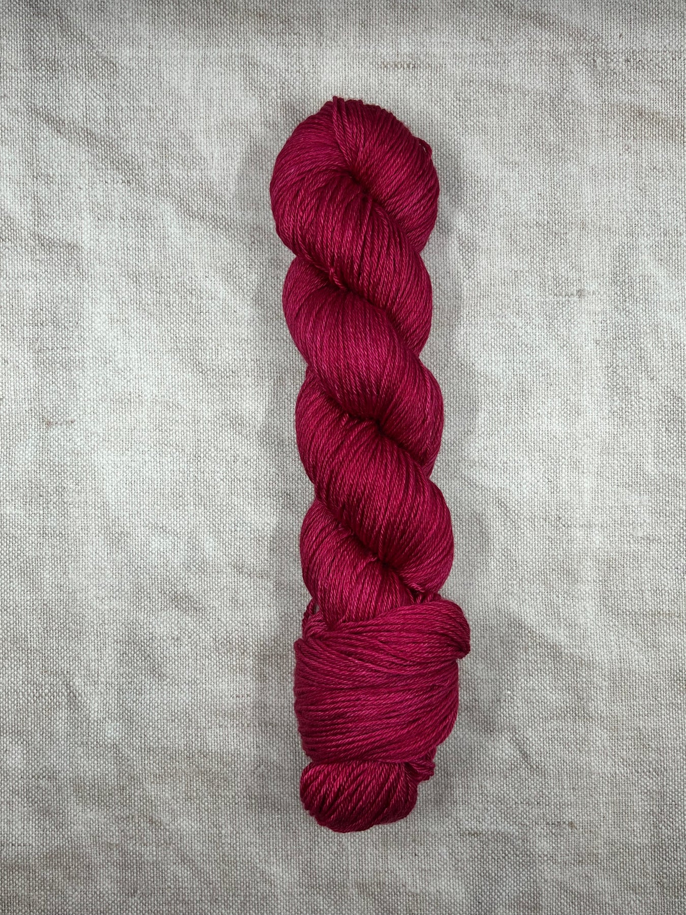 Berry Color Yarn NIAMH: Very Berry โ Wild Atlantic Yarns
