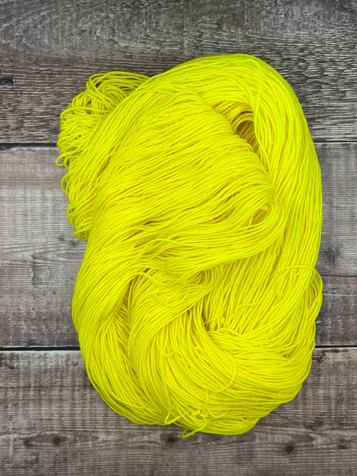 OONAGH: Solar Flare - YARN - Wild Atlantic Yarns
