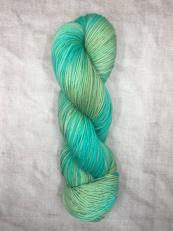 OONAGH: WHERE THE SEAGRASS GROWS - YARN - Wild Atlantic Yarns