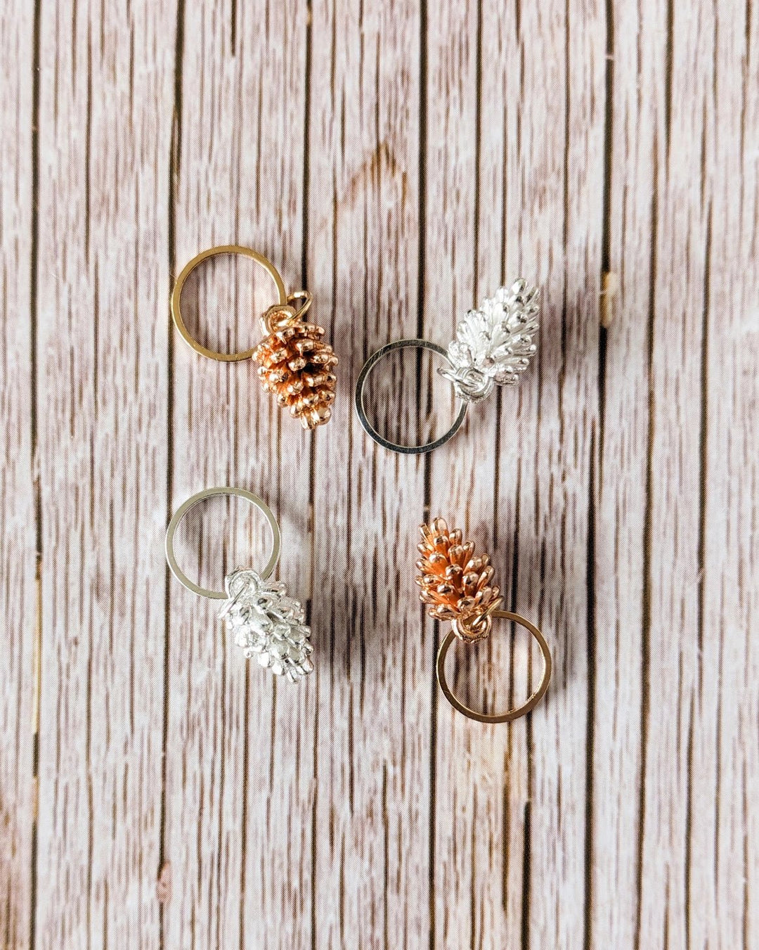 PINE CONES STITCH MARKERS - ACCESSORIES - Wild Atlantic Yarns