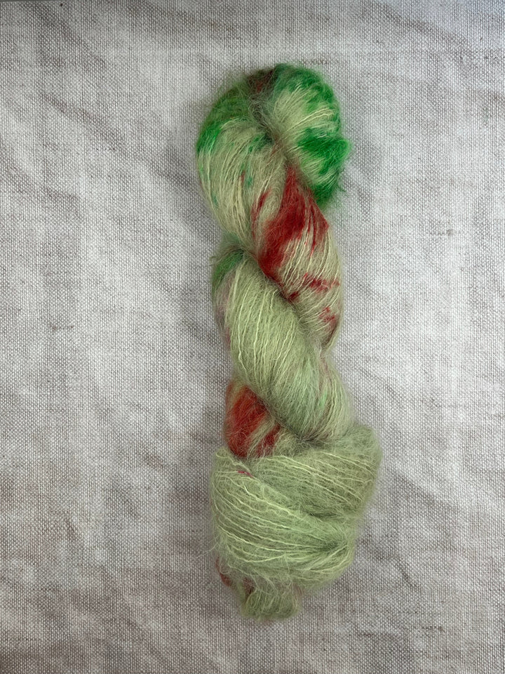 SINANN (SAMPLE SKEIN SALE) - YARN - Wild Atlantic Yarns