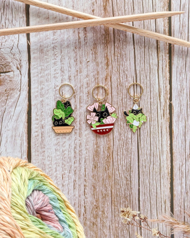 WILD CATS STITCH MARKERS - ACCESSORIES - Wild Atlantic Yarns